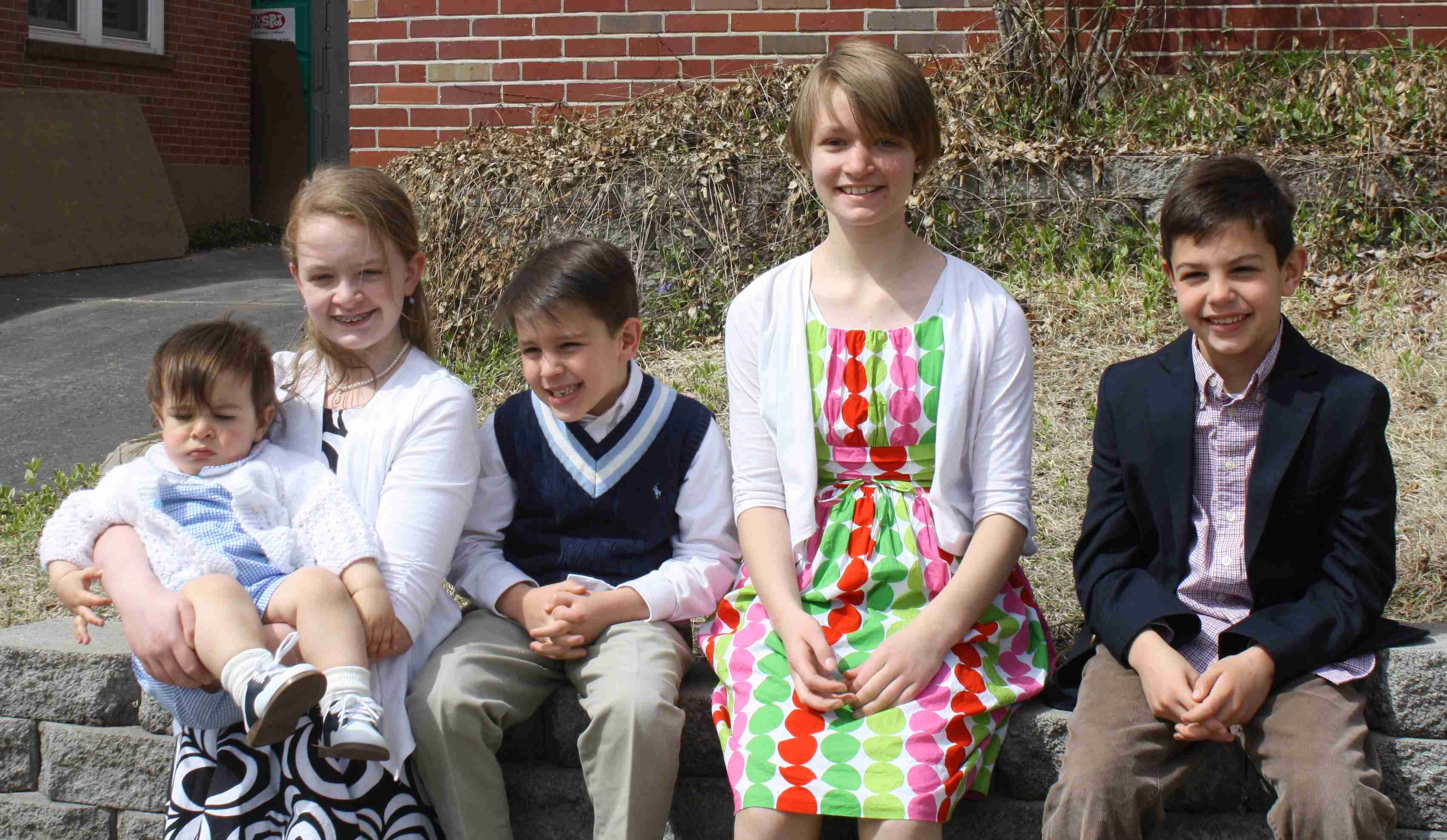 2015-04-05 Easter Townie Cousins Wall.jpg